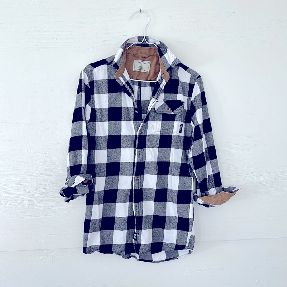 Yee Yee Apparel Flannel Shirt Size Small
